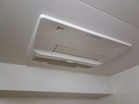 浴室の換気扇を交換する方法!取り付け方法は簡単か