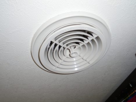 24時間換気を止めずに冷気の侵入を食い止める方法を紹介!